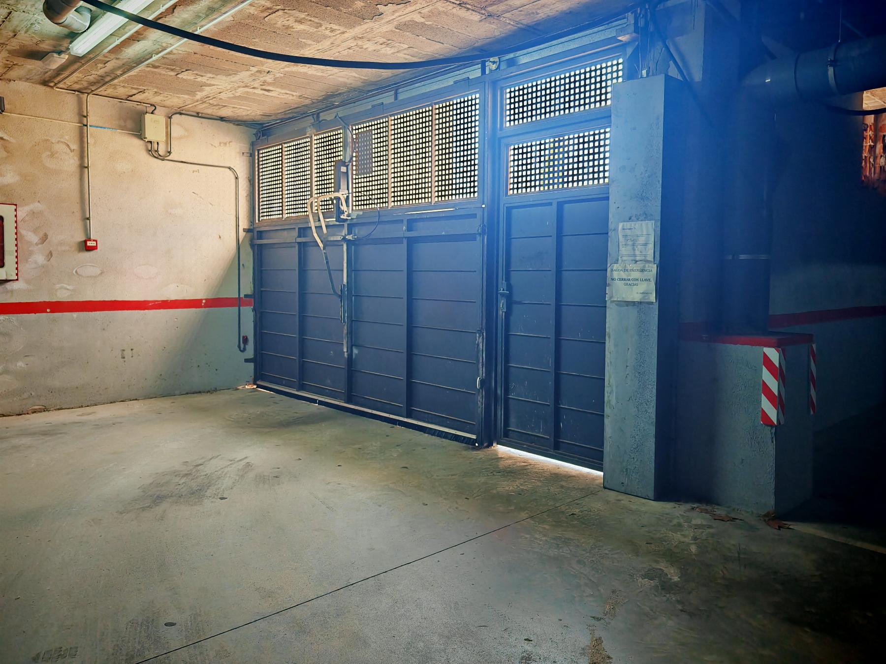 For sale of garage in Canet de Mar