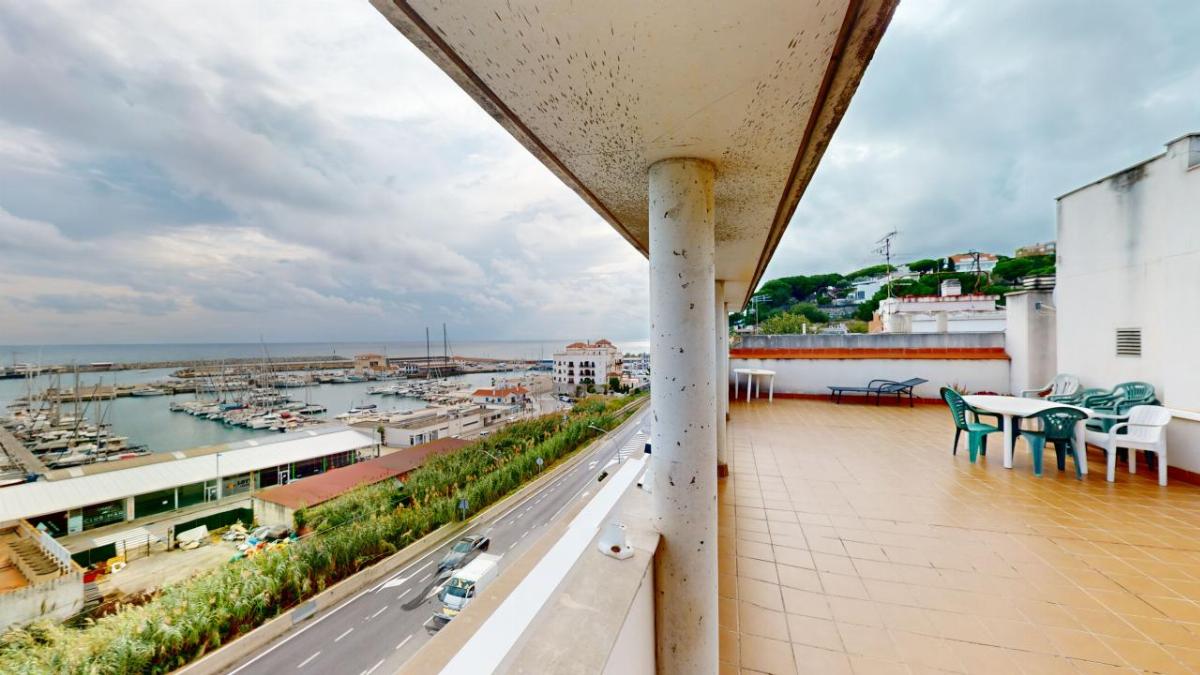 For sale of flat in Arenys de Mar