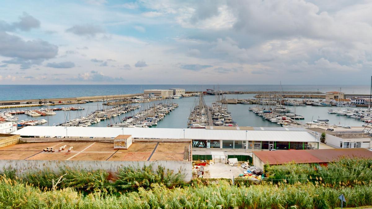 For sale of flat in Arenys de Mar