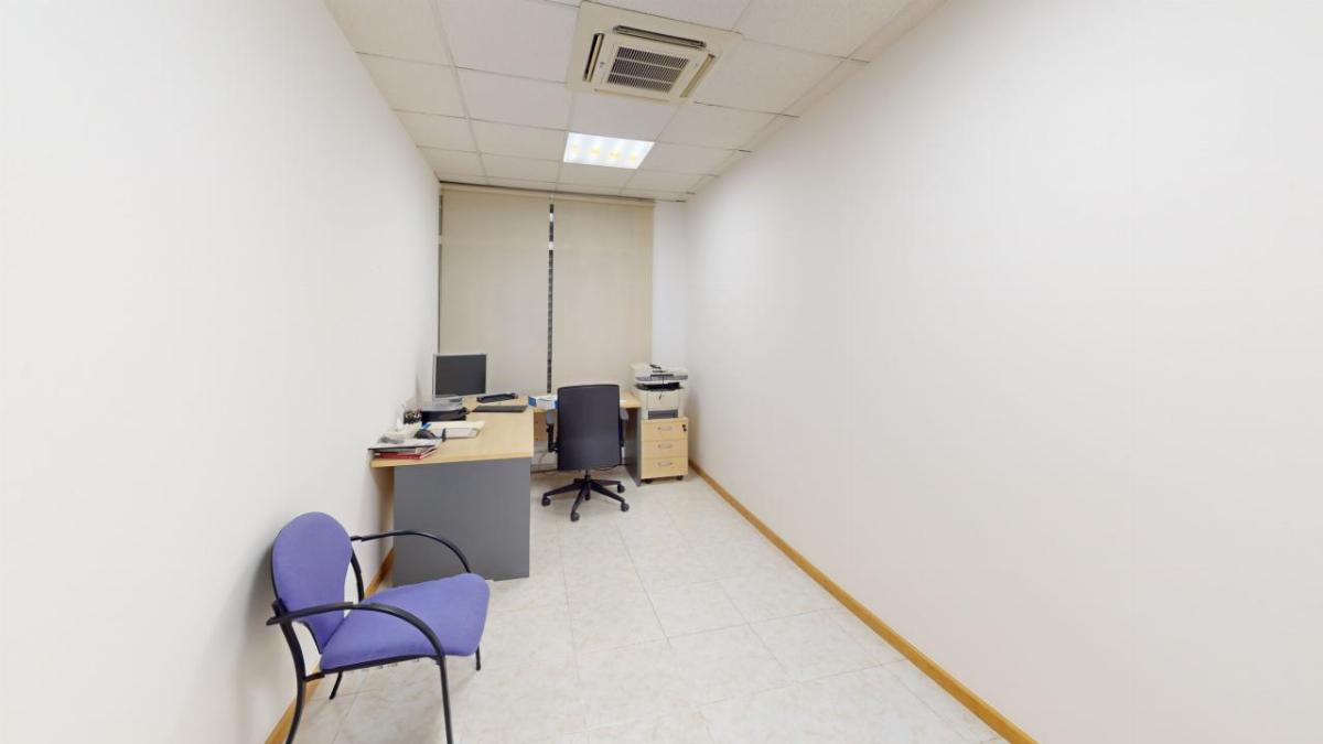 For sale of commercial in Canet de Mar