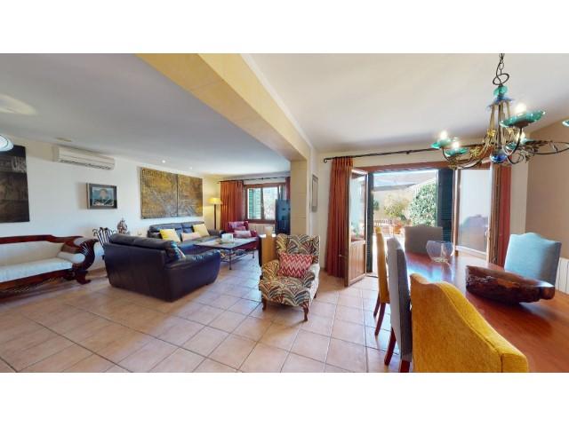 For sale of house in Palma de Mallorca