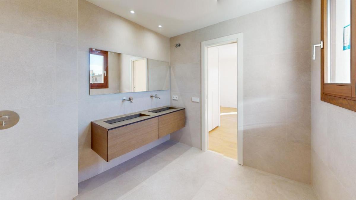 For sale of house in Alaró