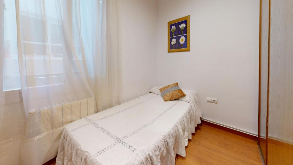 For sale of flat in Canet de Mar