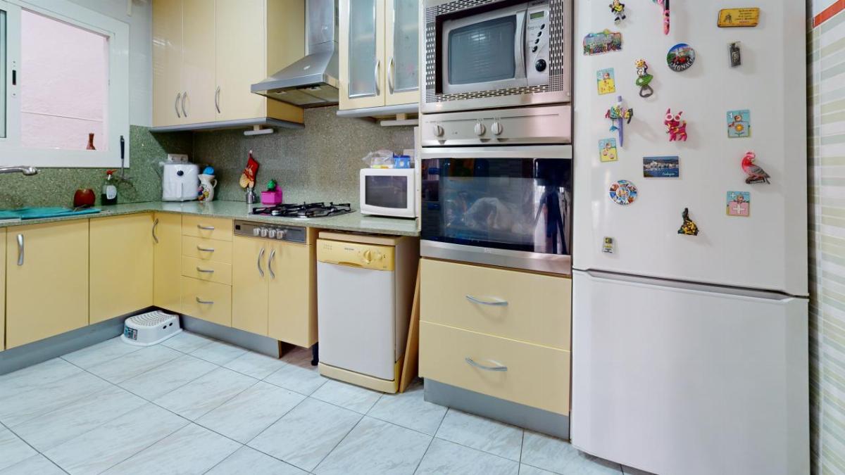 For sale of flat in Canet de Mar