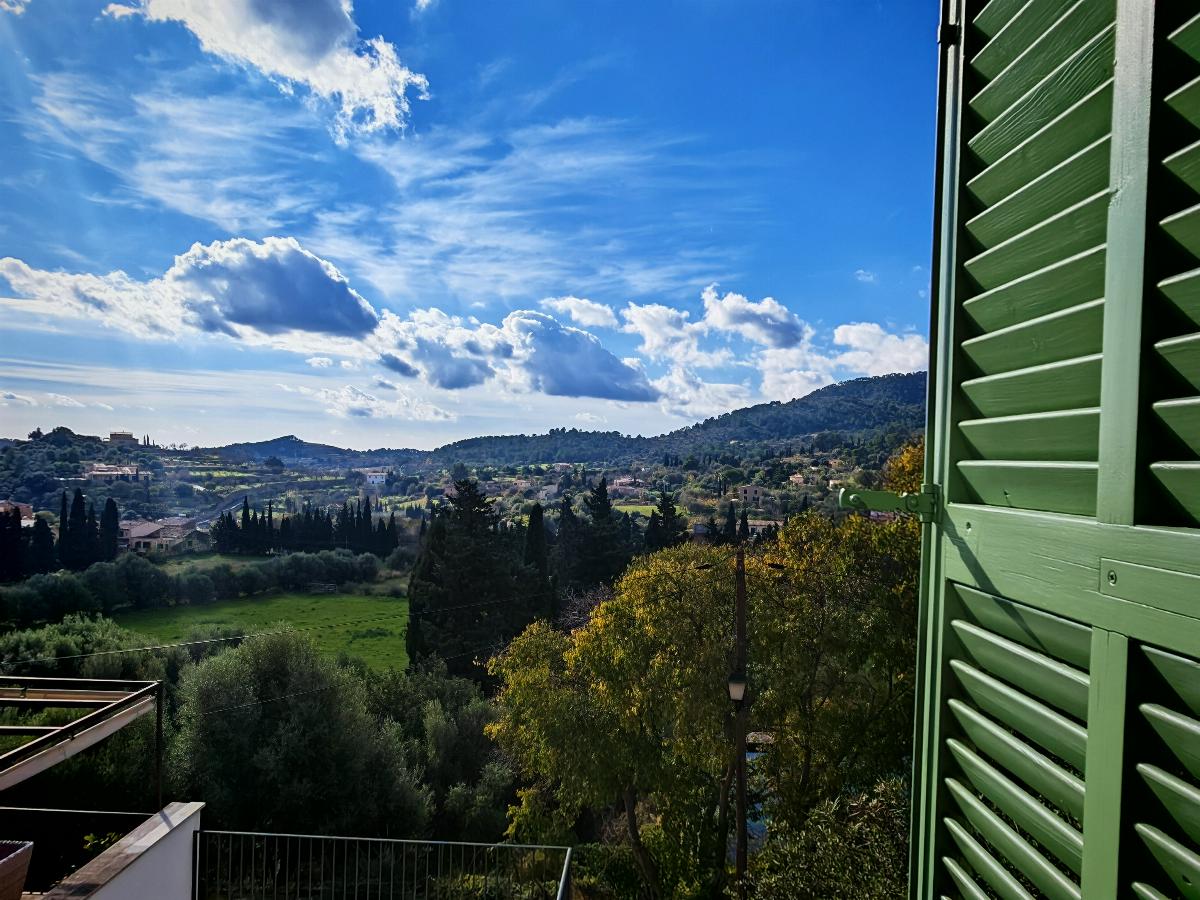 For sale of chalet in Alaró