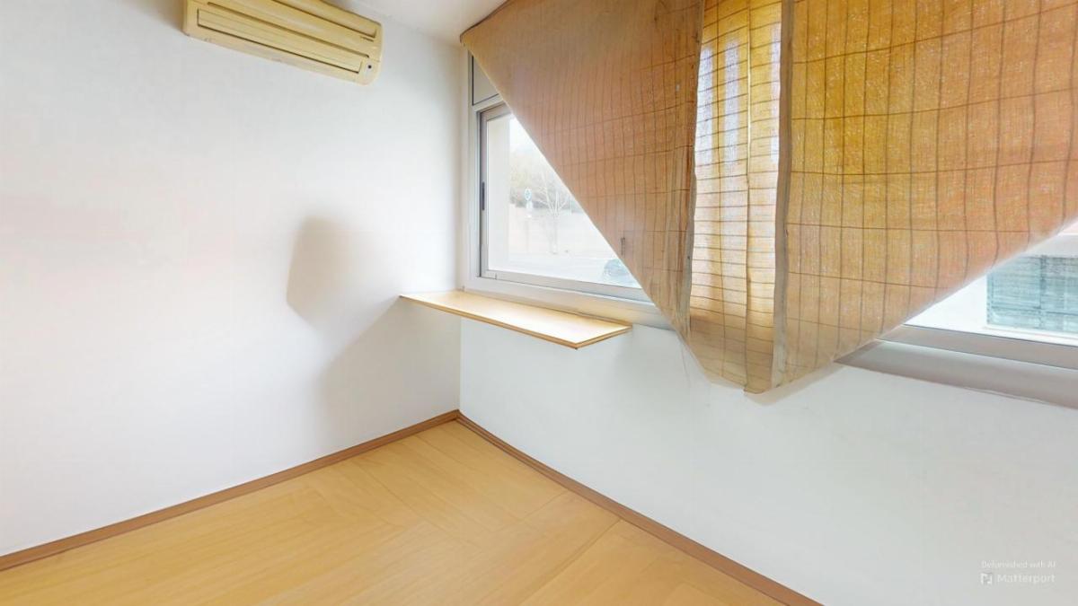 For sale of duplex in Canet de Mar