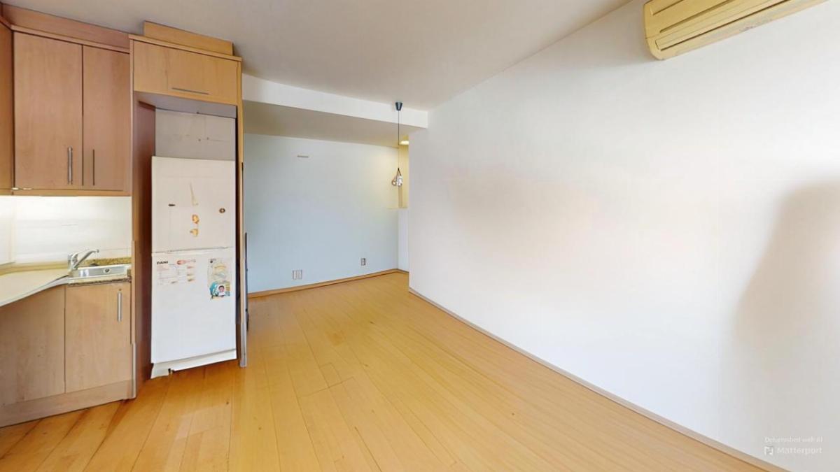 For sale of duplex in Canet de Mar