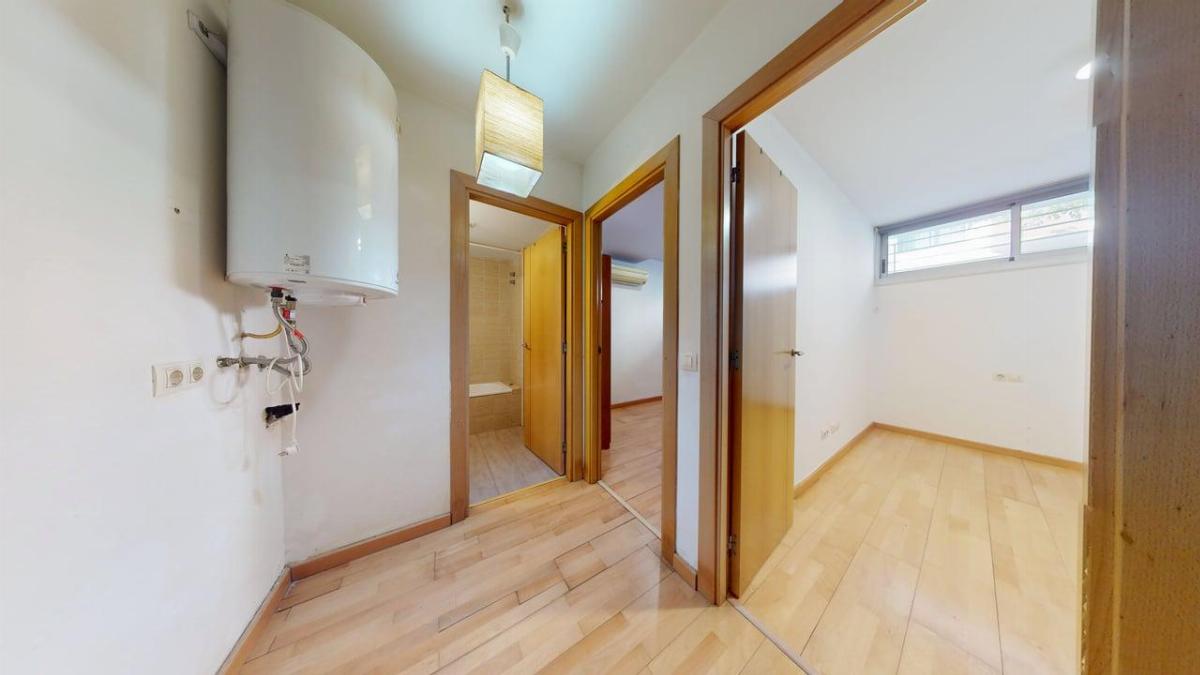 For sale of duplex in Canet de Mar