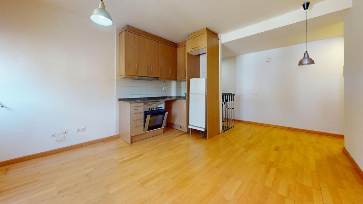 For sale of duplex in Canet de Mar