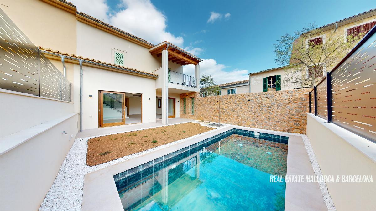 For sale of new build in Alaró