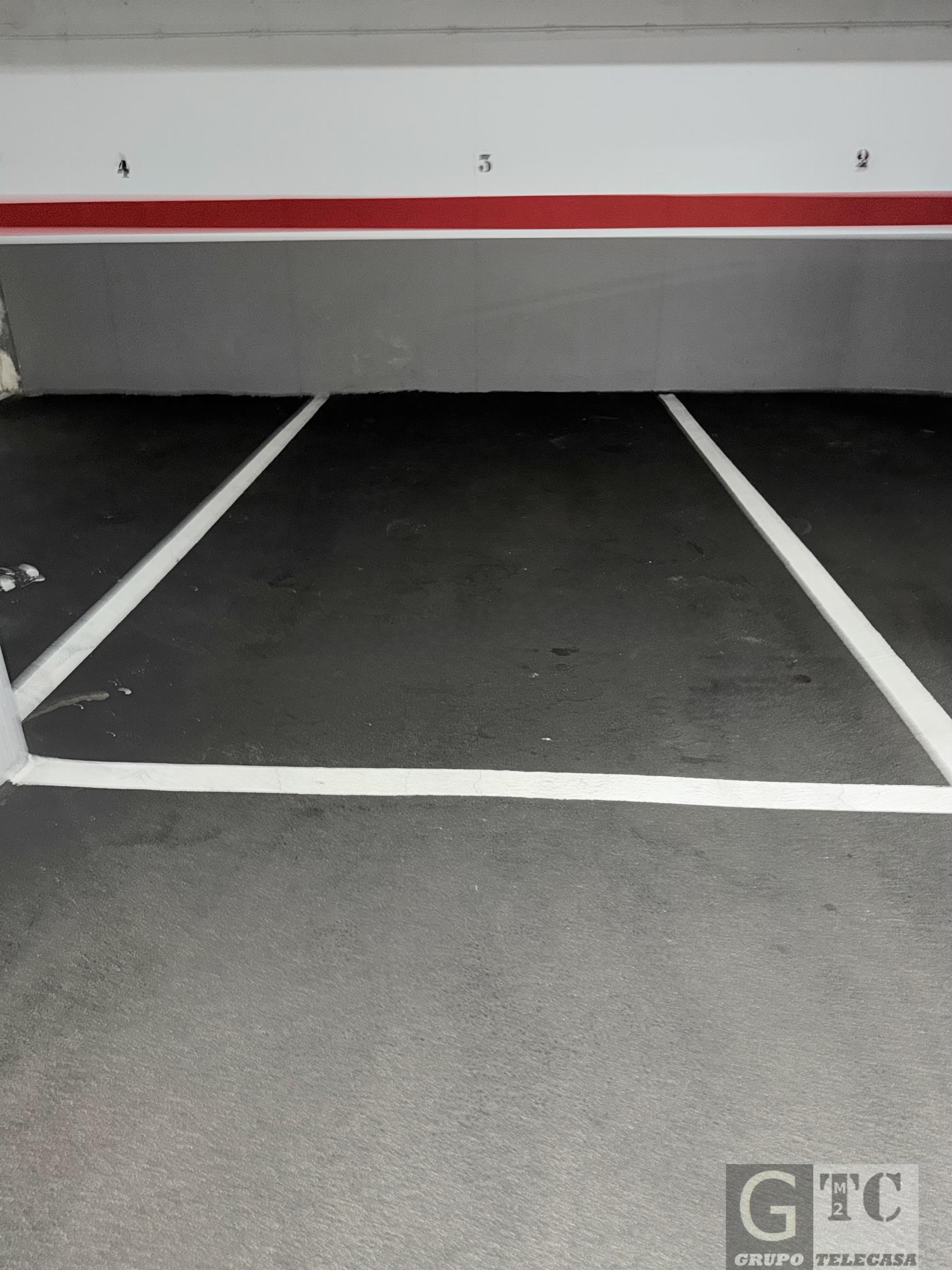 Venta de garaje en Oviedo