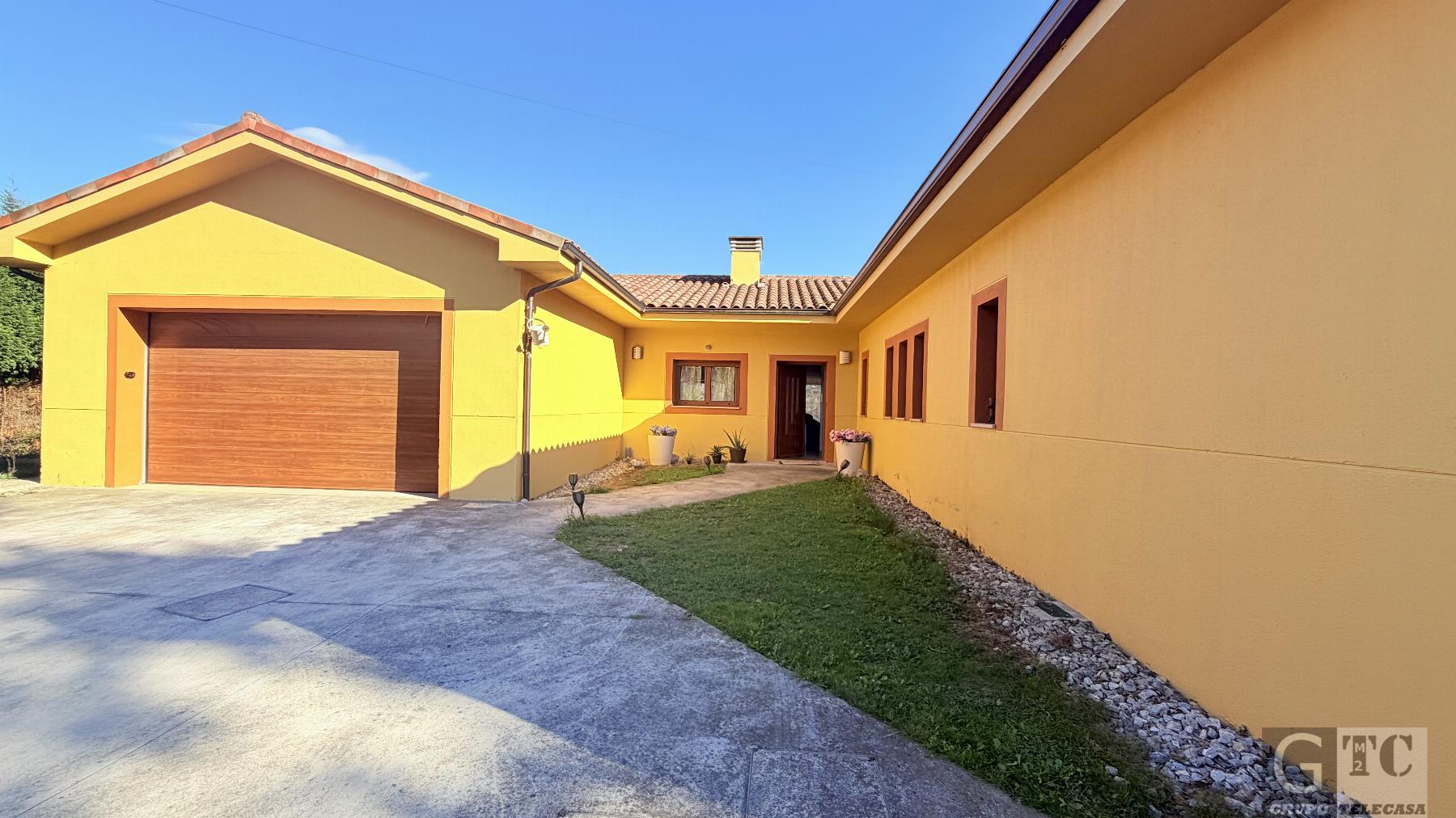 Venta de chalet en Langreo