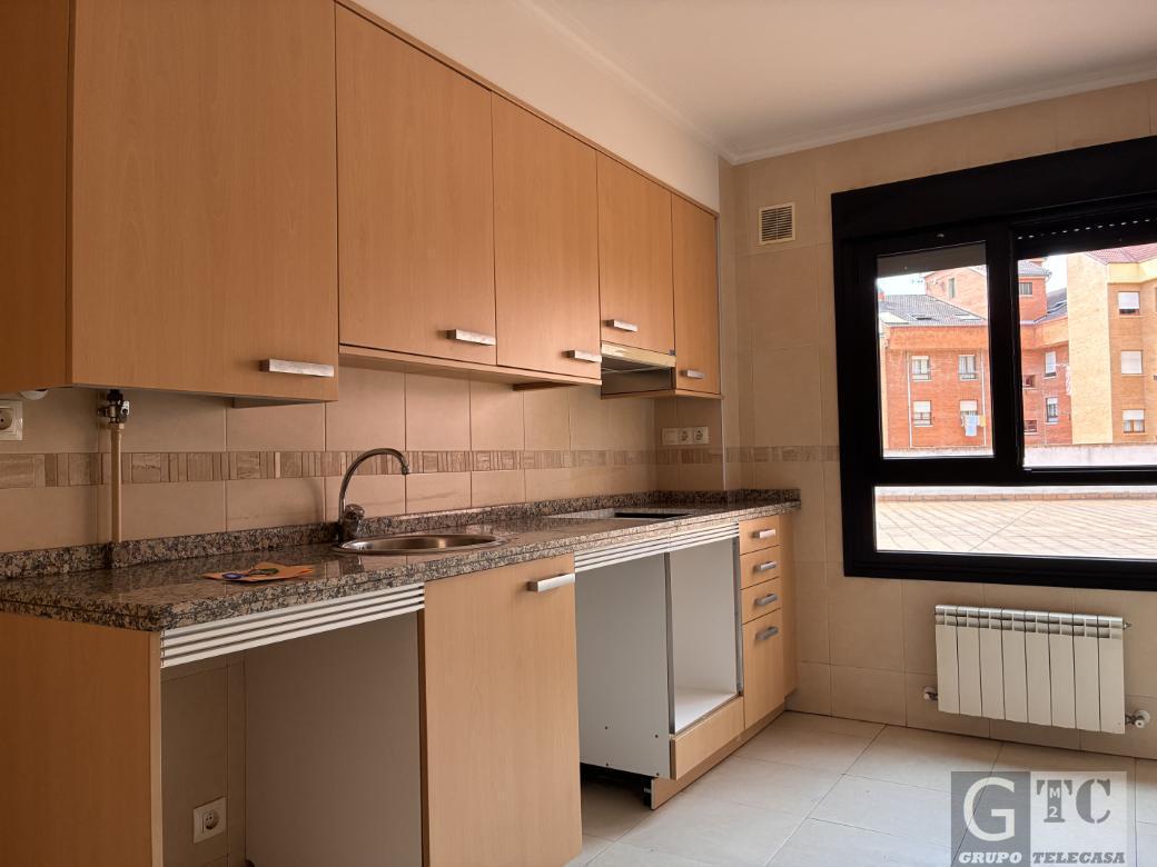 Venta de piso en Oviedo