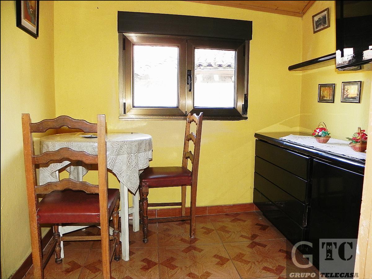 For sale of house in Oviedo