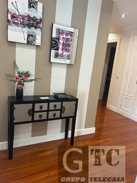 For rent of flat in Oviedo