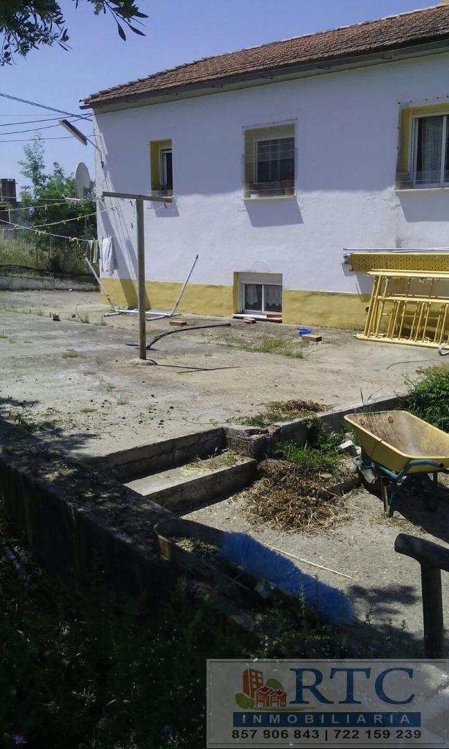 Venta de finca rústica en Añora