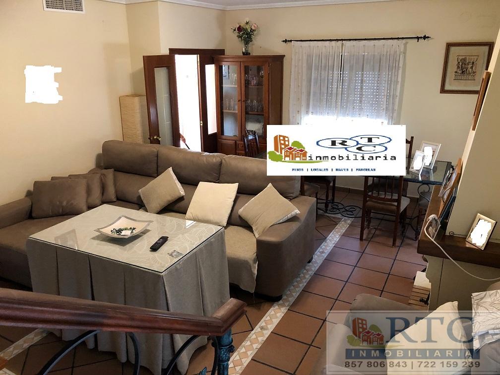 Venta de chalet en La Carlota