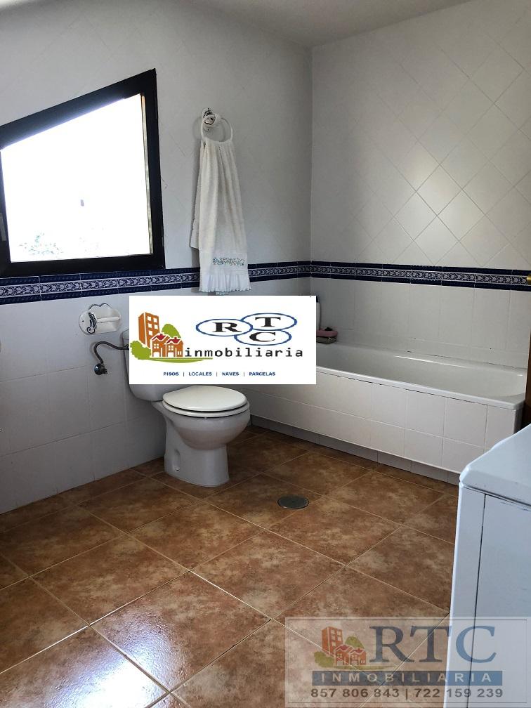 Venta de chalet en La Carlota