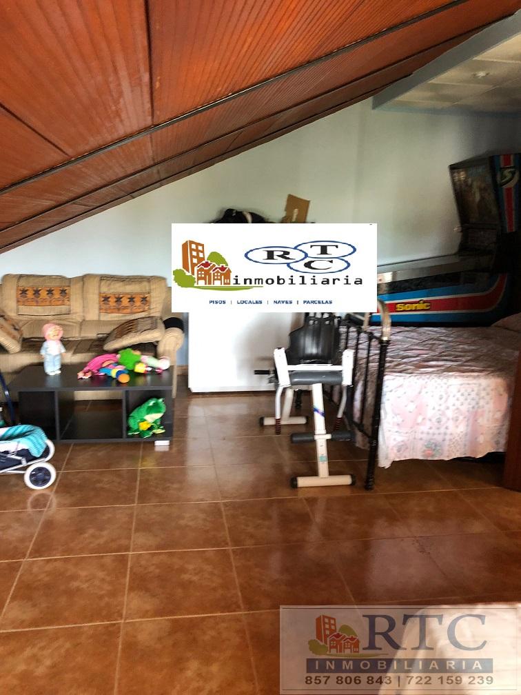 Venta de chalet en La Carlota