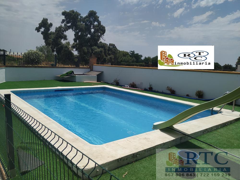 Venta de chalet en La Carlota