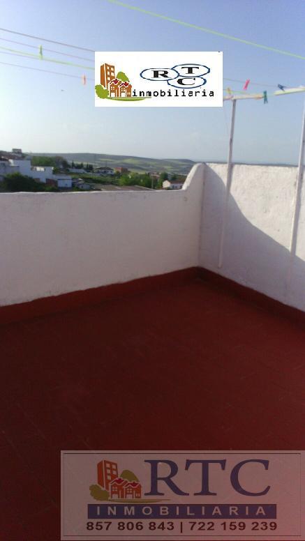 Venta de casa en Fernán-Núñez