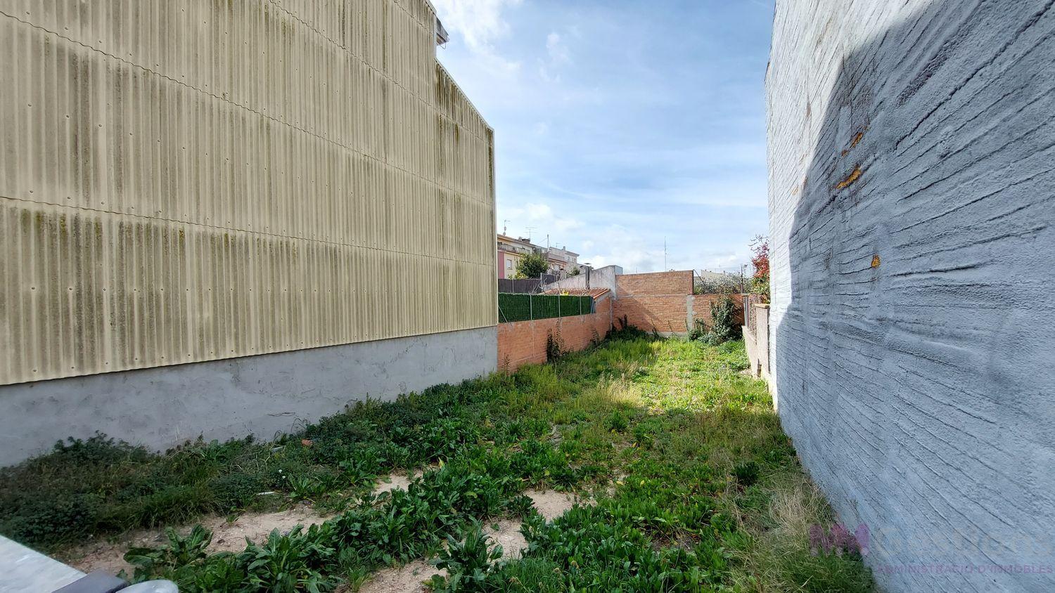 Venta de terreno en Olèrdola