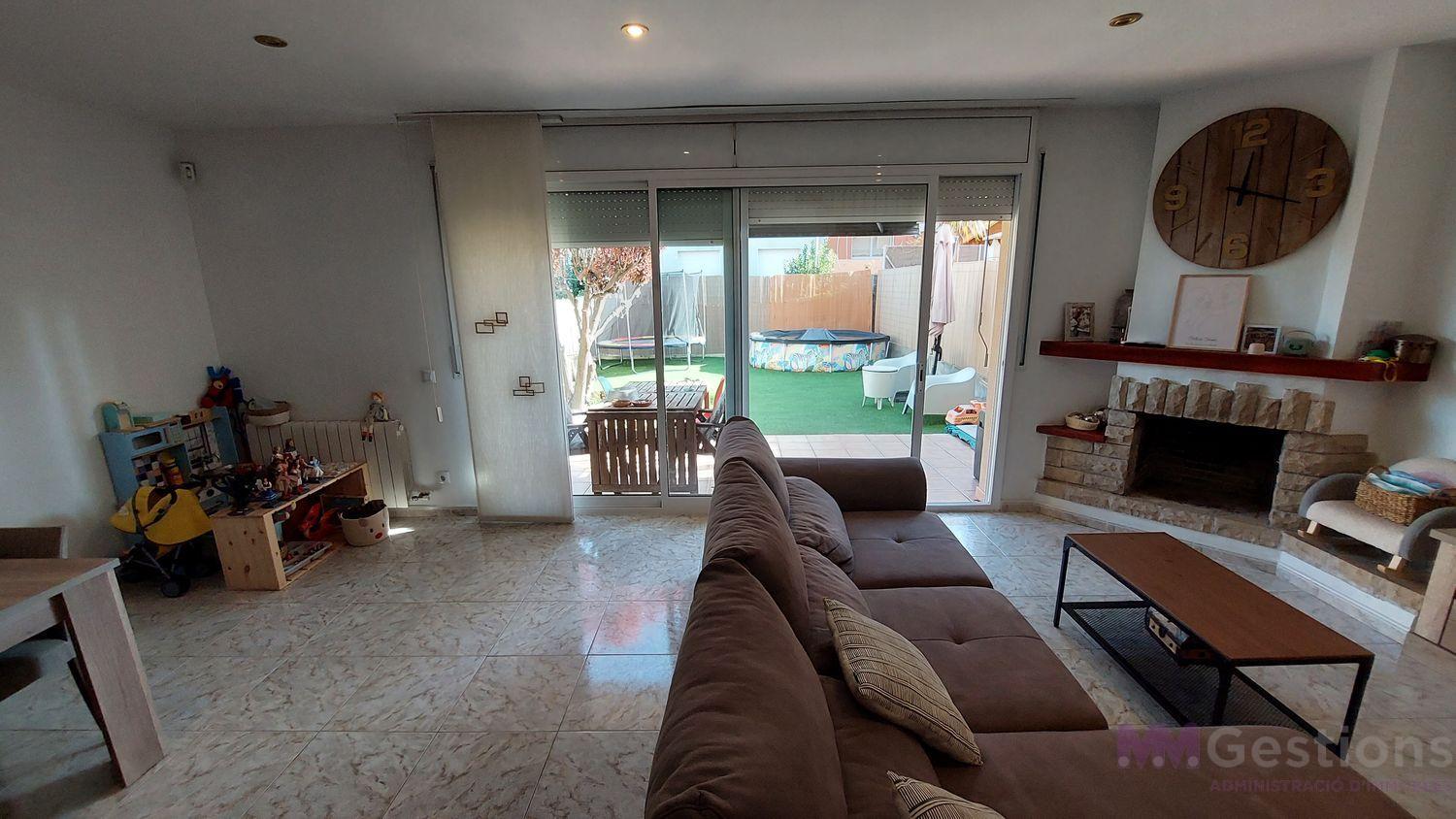Venta de casa en Olèrdola