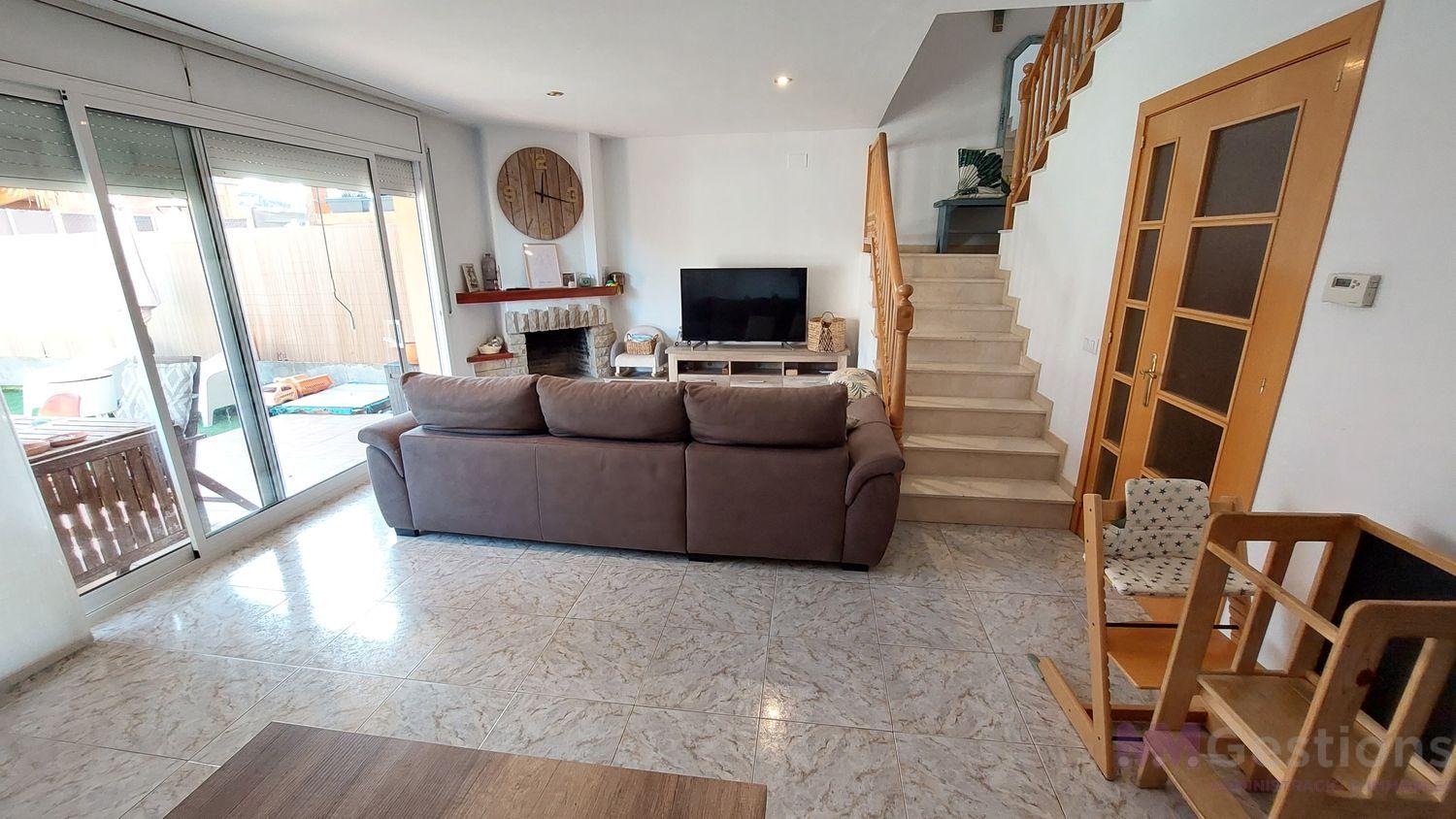 Venta de casa en Olèrdola