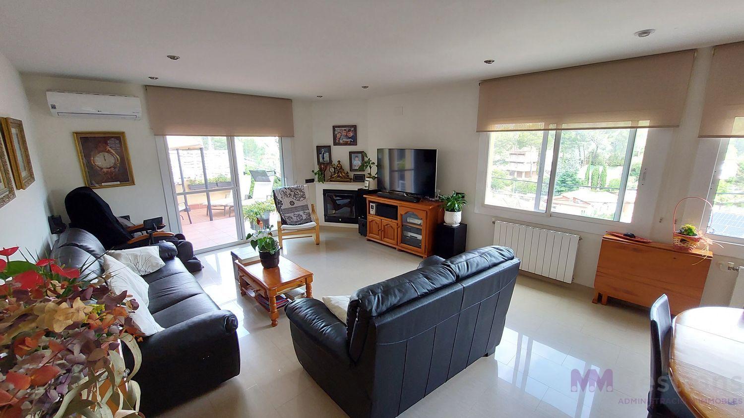 Venta de chalet en Corbera de Llobregat