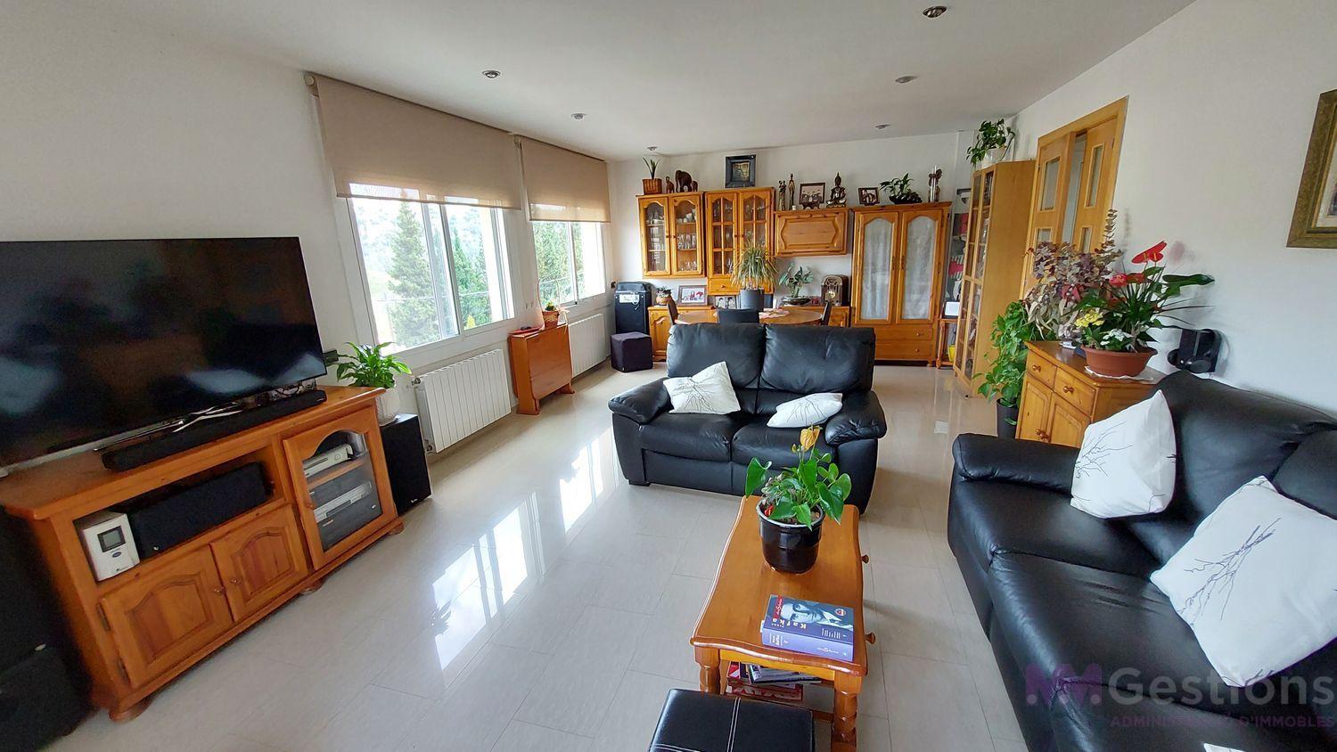 Venta de chalet en Corbera de Llobregat