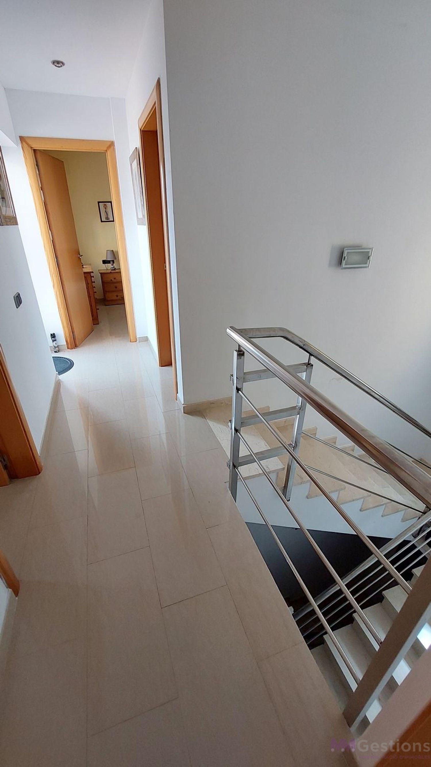 Venta de chalet en Corbera de Llobregat