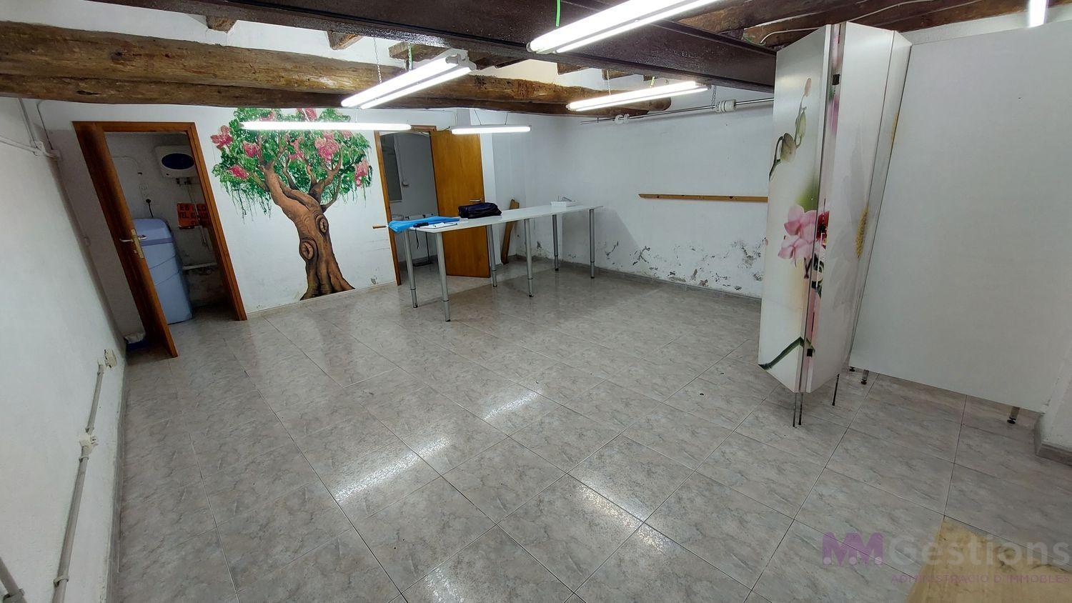 Venta de local en Vilafranca del Penedès