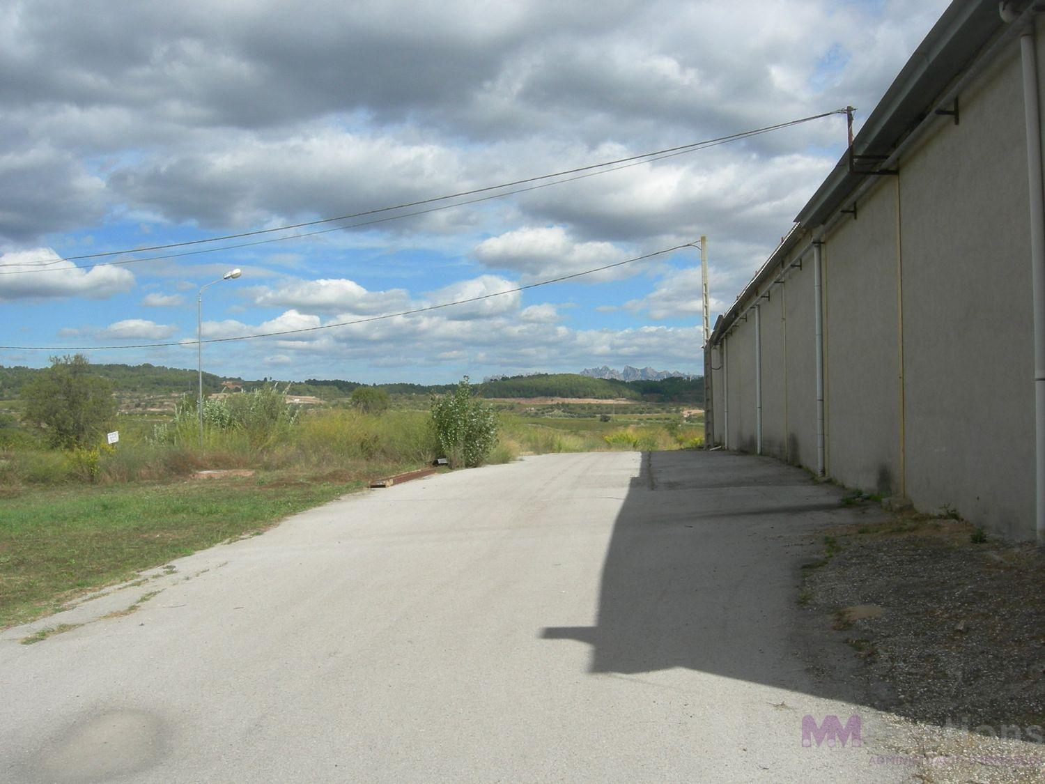 Alquiler de local en Torrelavit