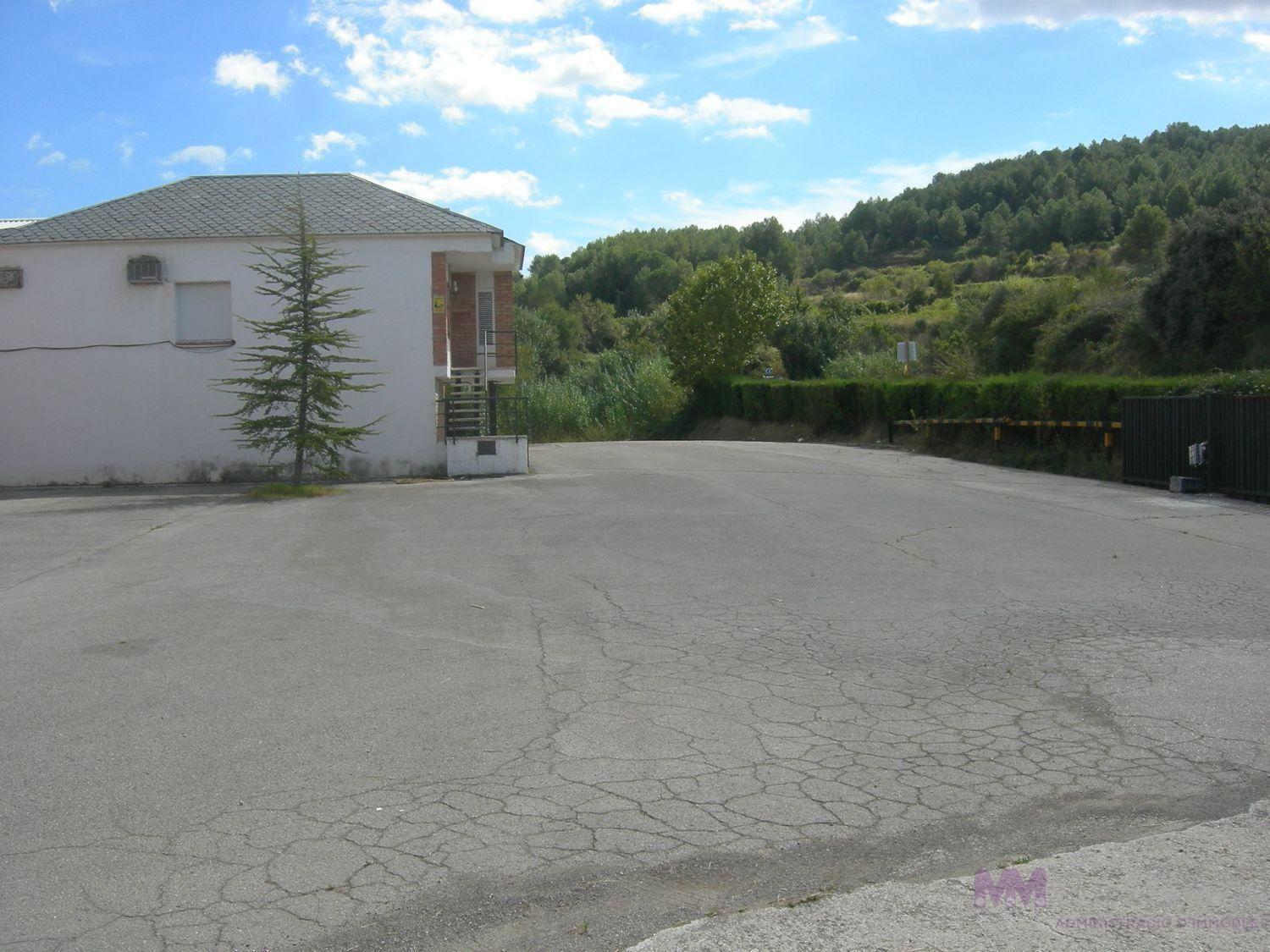 Alquiler de local en Torrelavit