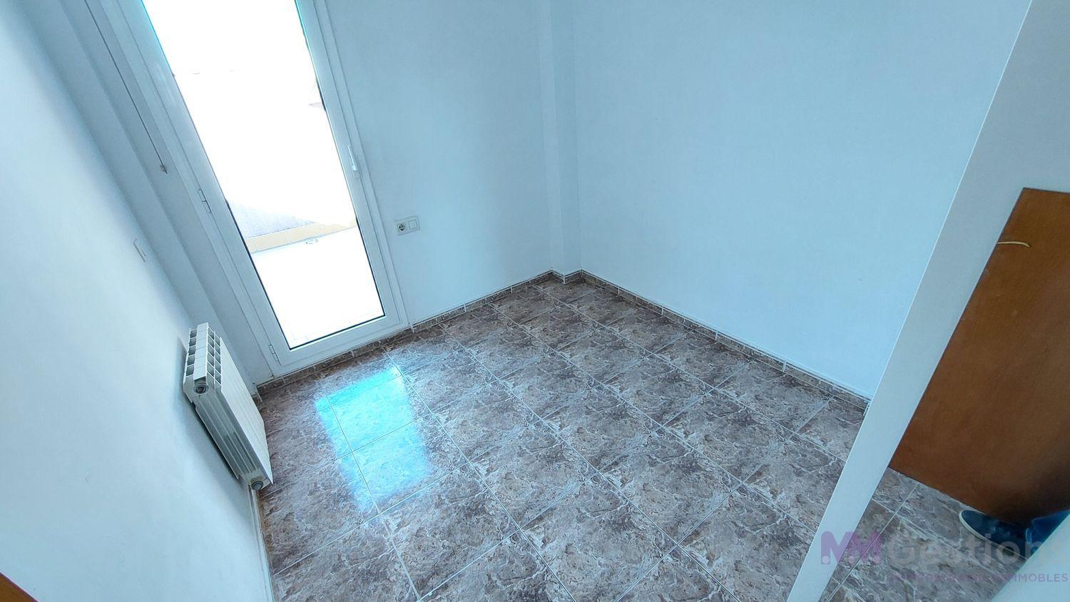 Venta de piso en Santa Margarida i els Monjos