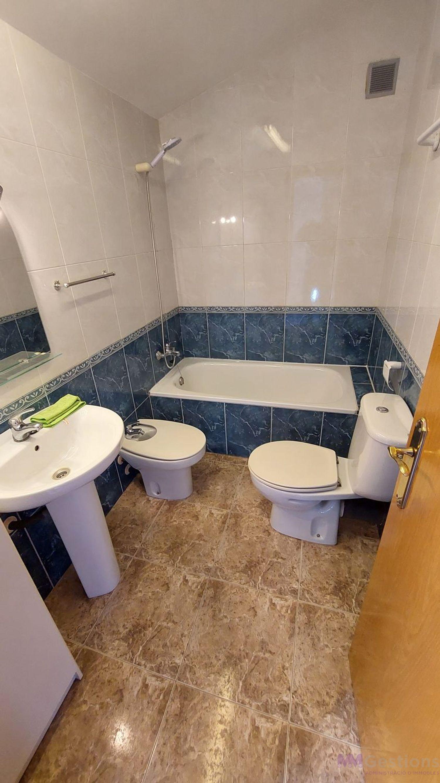 Venta de piso en Santa Margarida i els Monjos