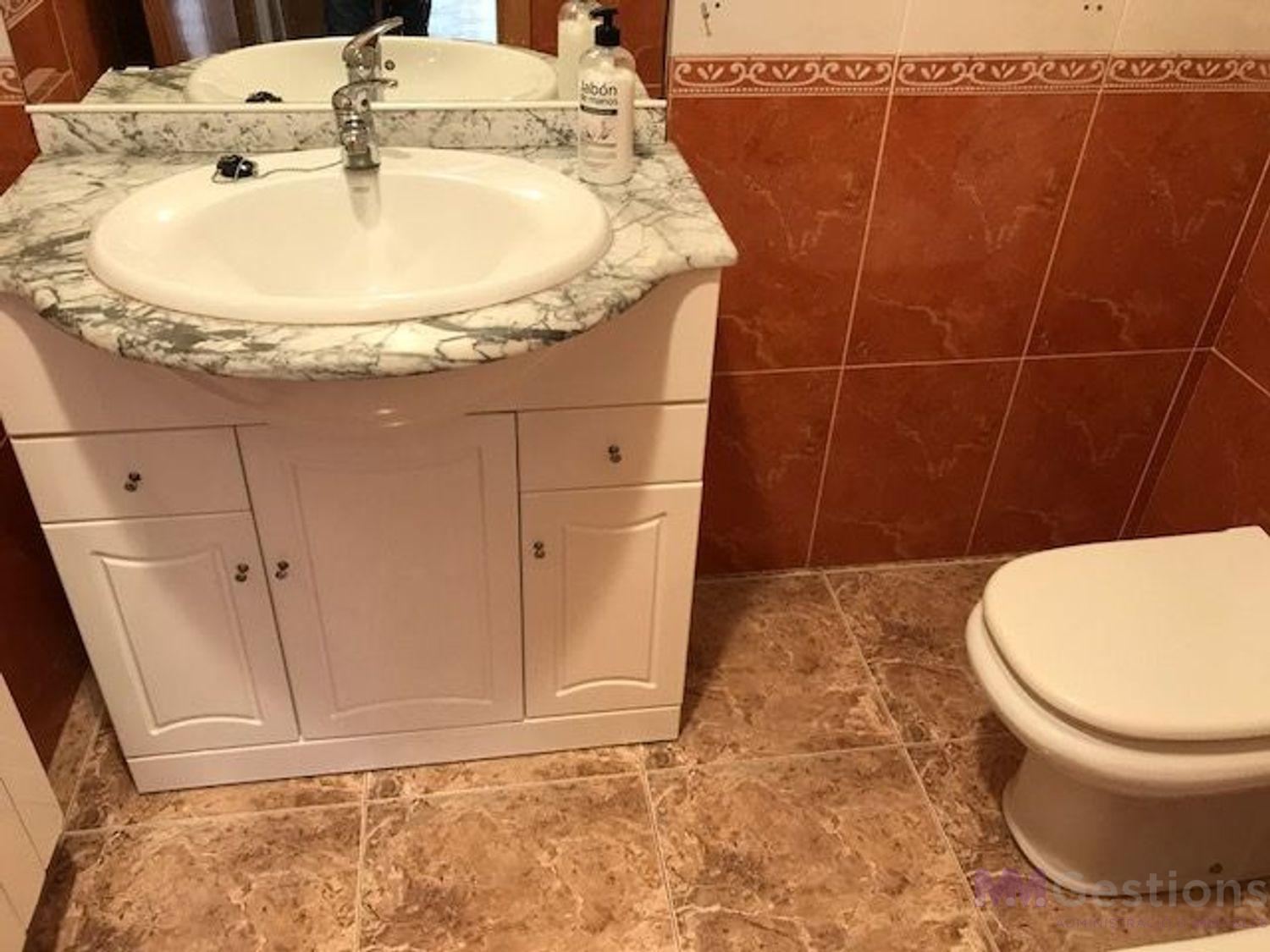 Venta de piso en Santa Margarida i els Monjos