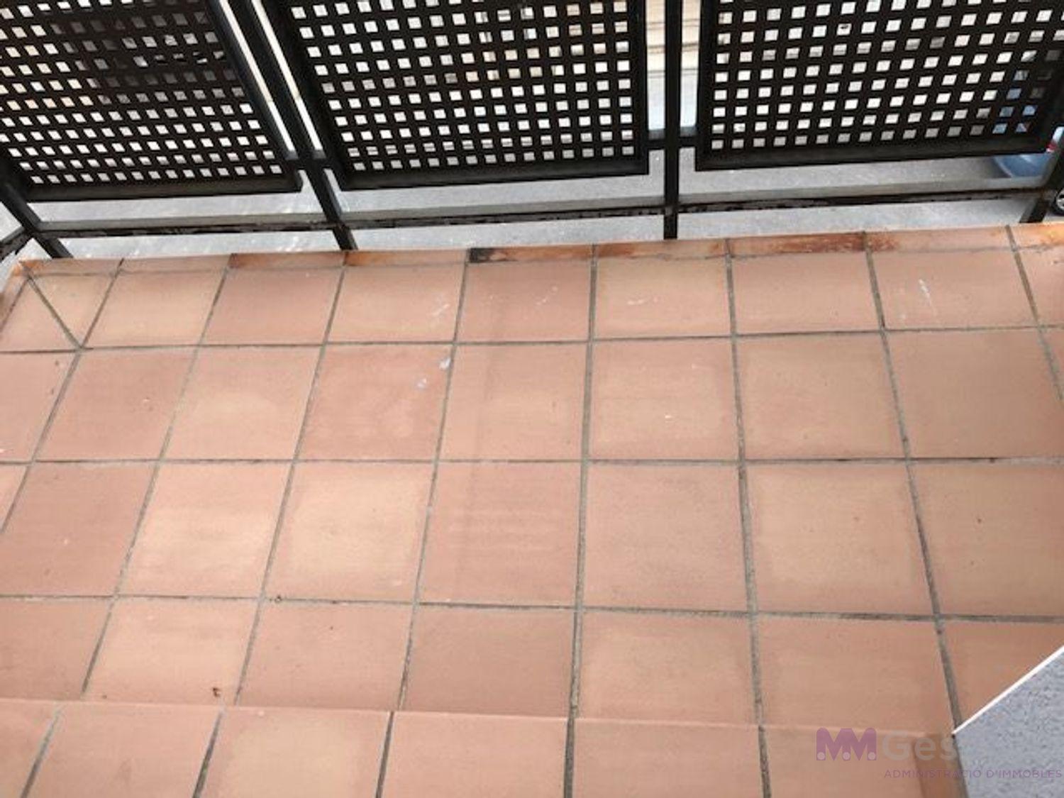 Venta de piso en Santa Margarida i els Monjos