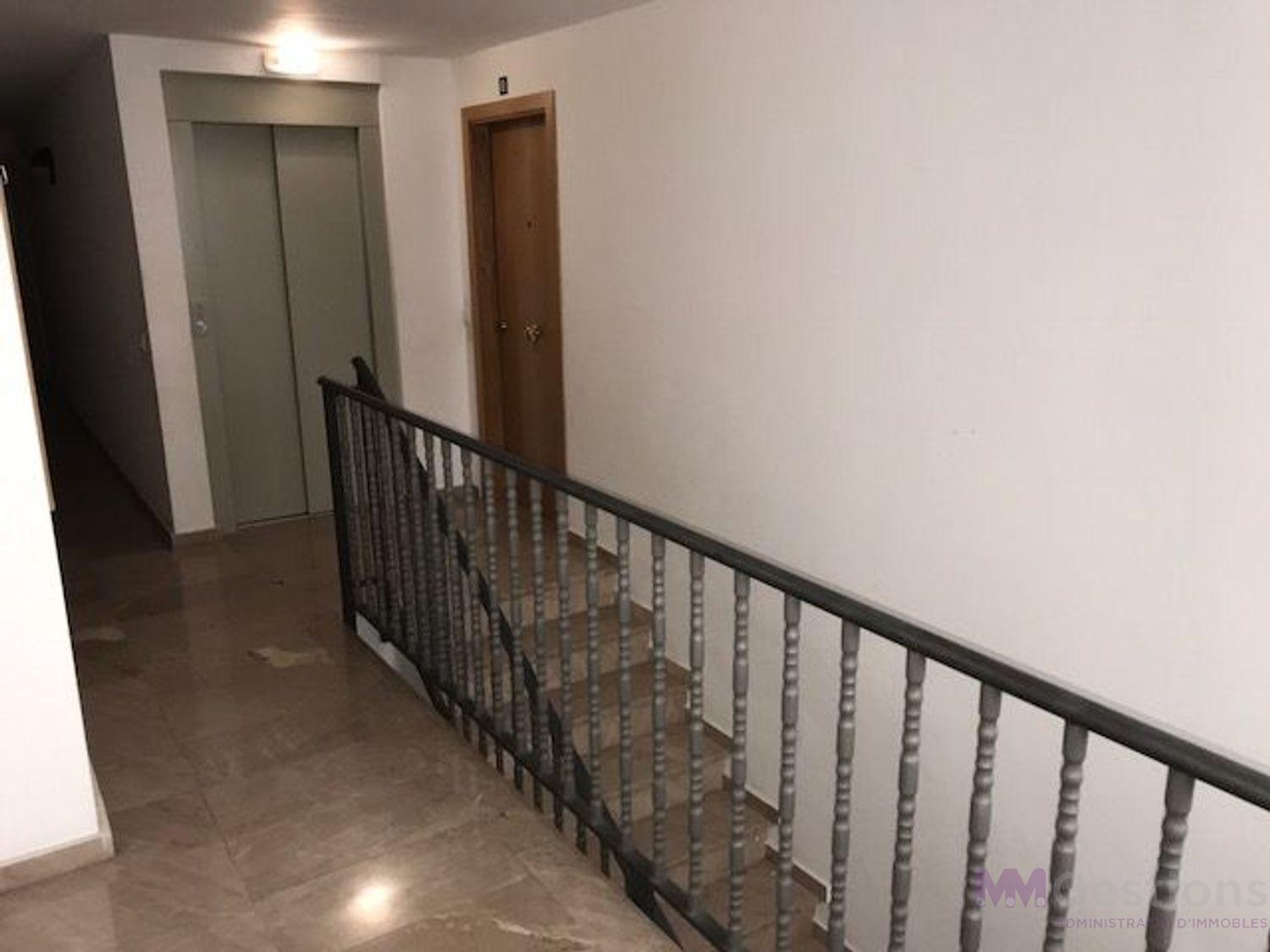 Venta de piso en Santa Margarida i els Monjos