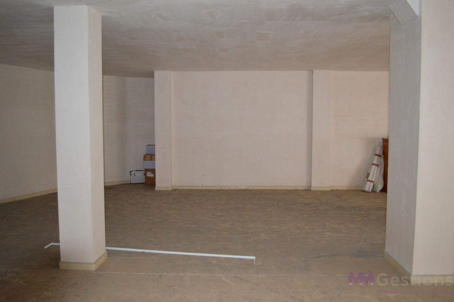 Venta de local en Vilafranca del Penedès