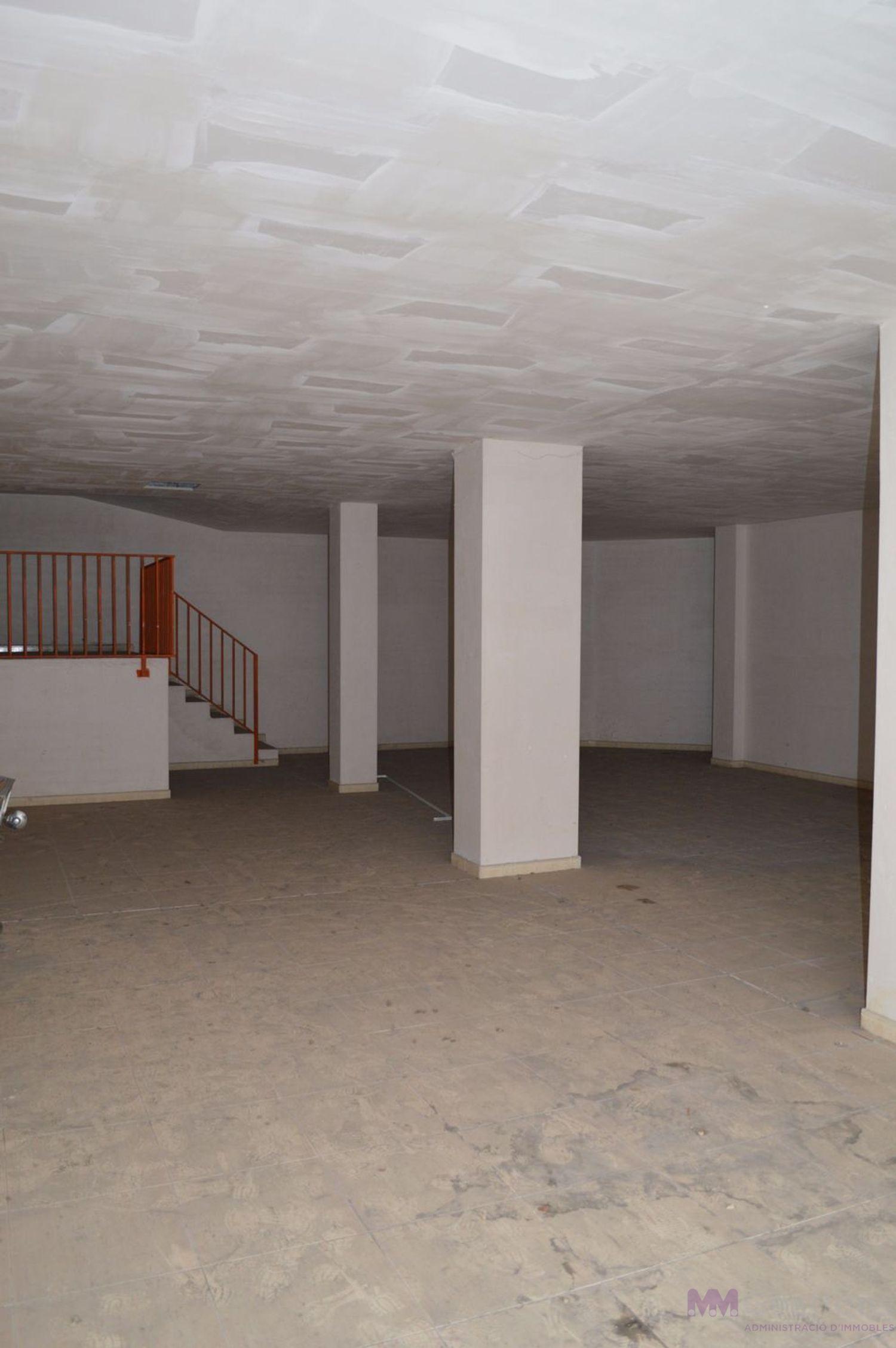 Venta de local en Vilafranca del Penedès