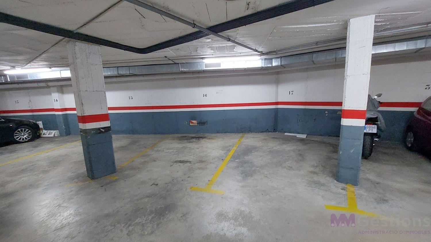 Venta de garaje en Vilafranca del penedès