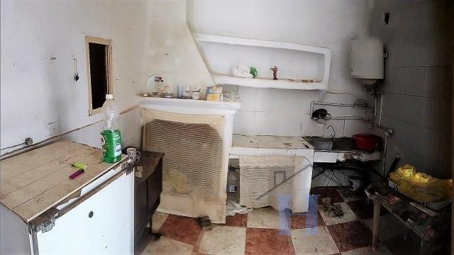 For sale of house in Adra