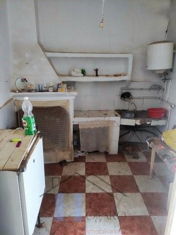 For sale of house in Adra
