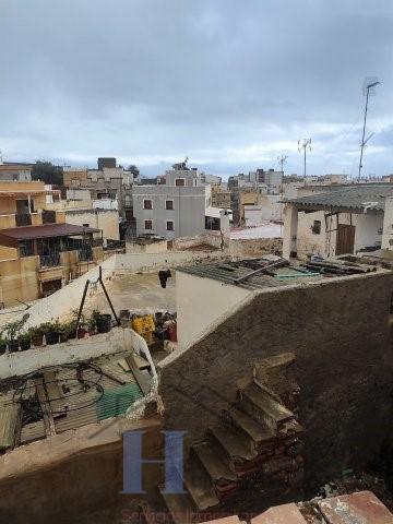 For sale of house in Adra