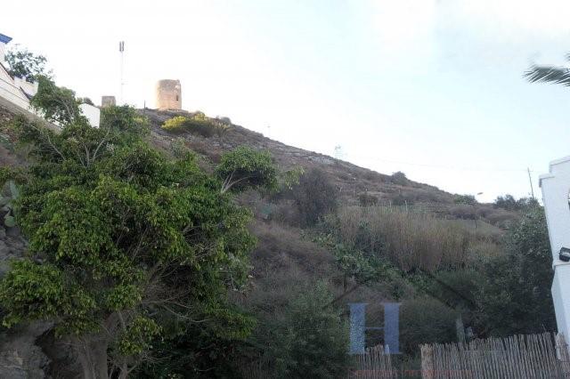 Venta de terreno en Adra
