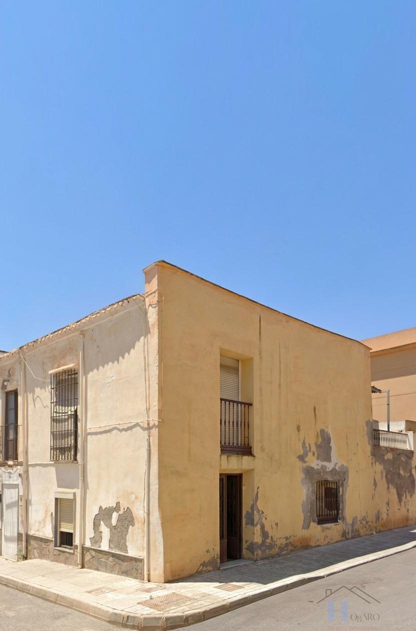 Venta de casa en Berja
