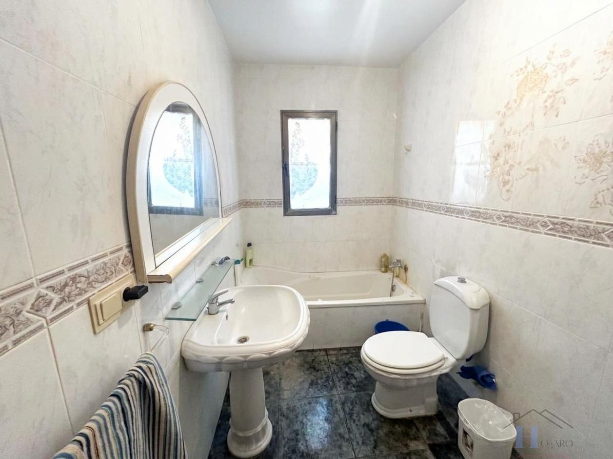Venta de casa en Adra