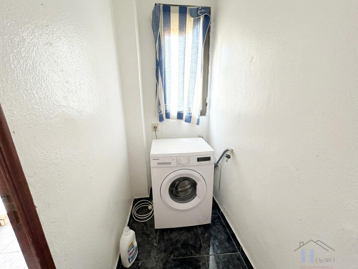 Venta de casa en Adra