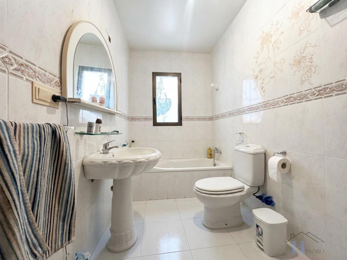 Venta de casa en Adra